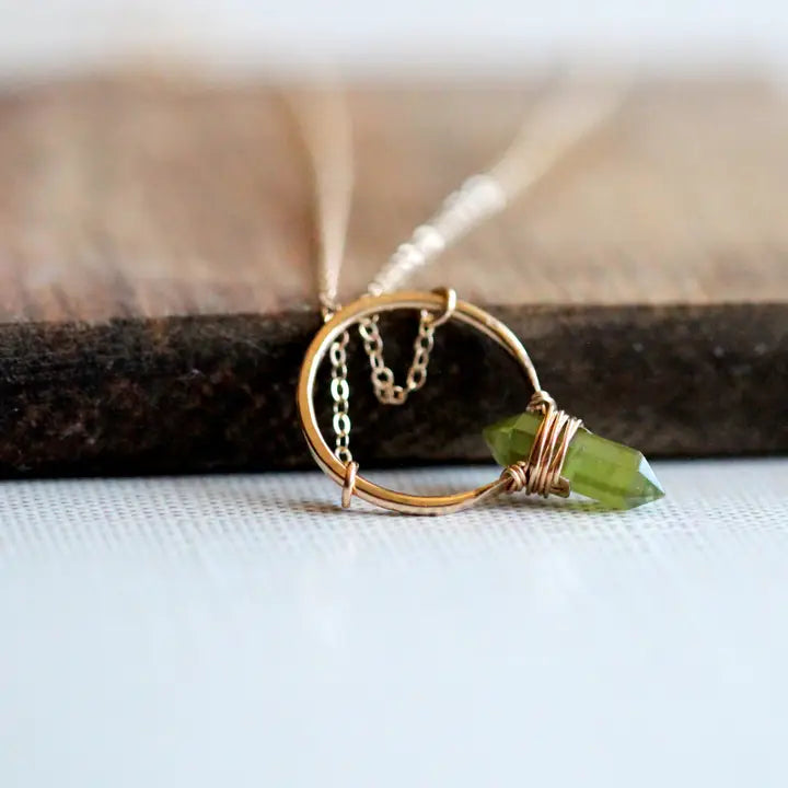 Crest Necklace - Peridot